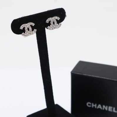 CHANEL シャネル ココマーク ラインストーン イヤリング SP - イヤリング シルバー SP レディース