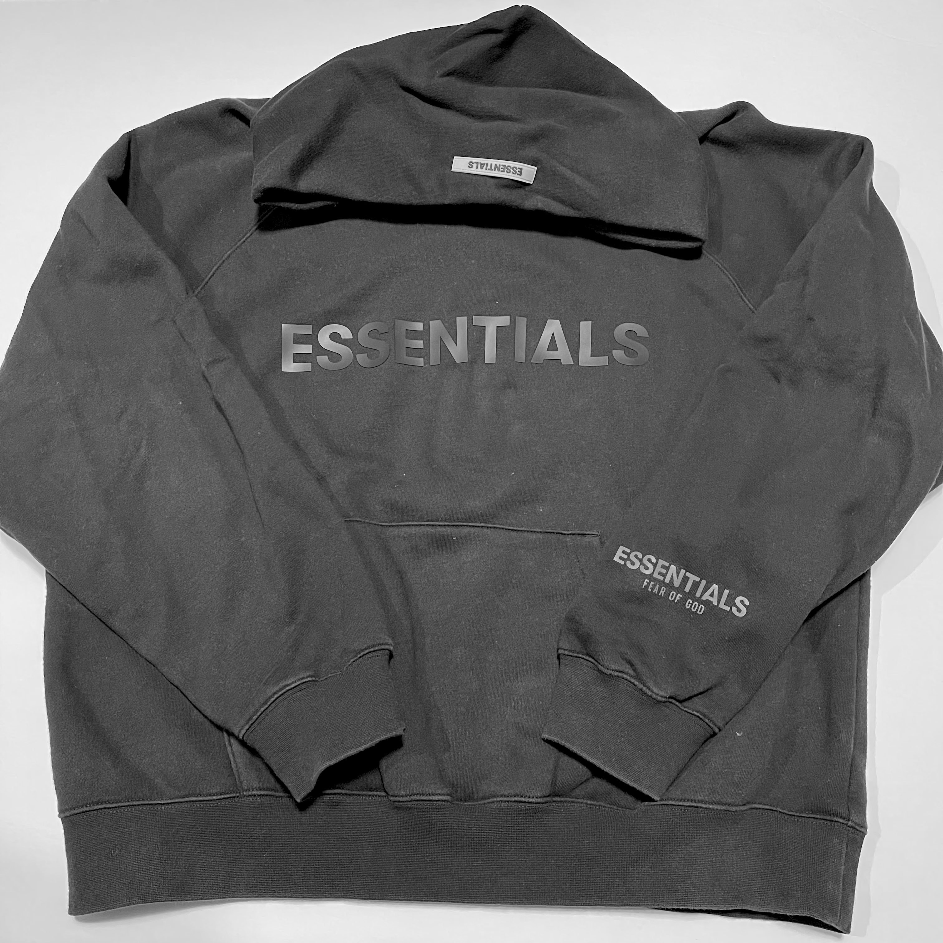 FEAR OF GOD ESSENTIALS 3D Silicon Applique Pullover Hoodie "Black"