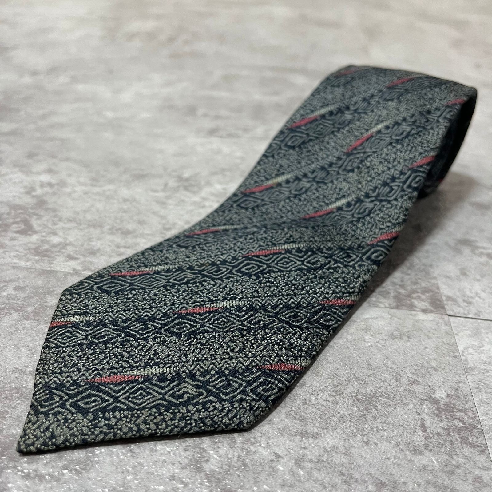 クリスチャンディオール ネクタイ メンズ