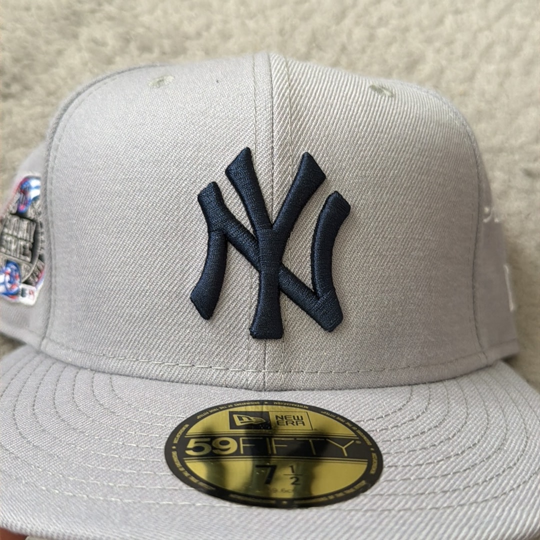 New Era × Awake × New York Yankees Subway Series 59Fifty Fitted "Grey"
