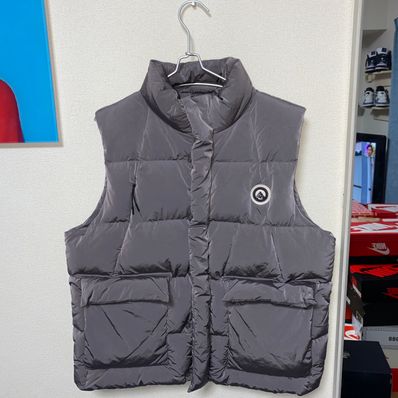 Kith Wrinkle Nylon Midi Vest "Concrete"