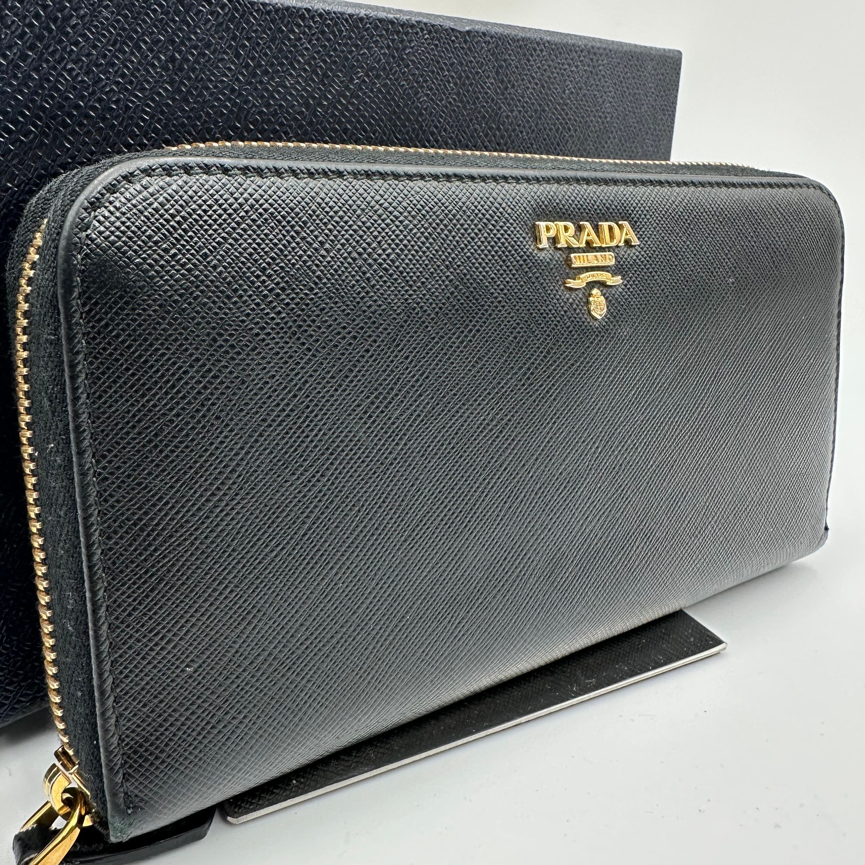 PRADA Large Saffiano Leather Wallet "Black"