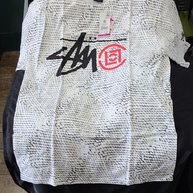 Stussy ✕ Clot 巳年(12年前)Tシャツ