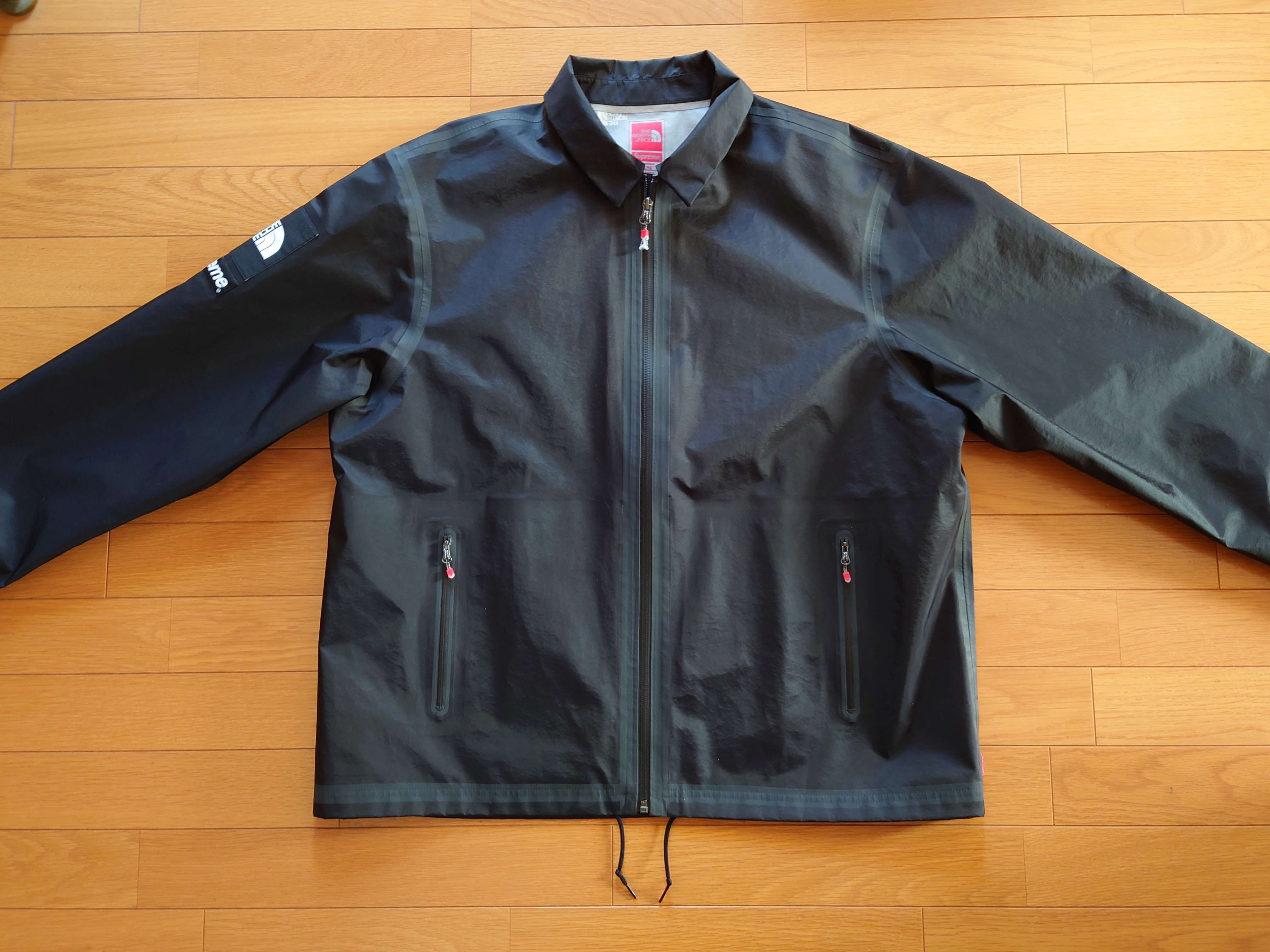 Supreme x The North Face Summit Series Outer Tape Seam Coaches Jacket "Black"