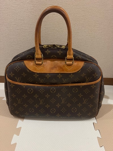 LOUIS VUITTON ルイヴィトン モノグラム ドーヴィル ハンドバッグ