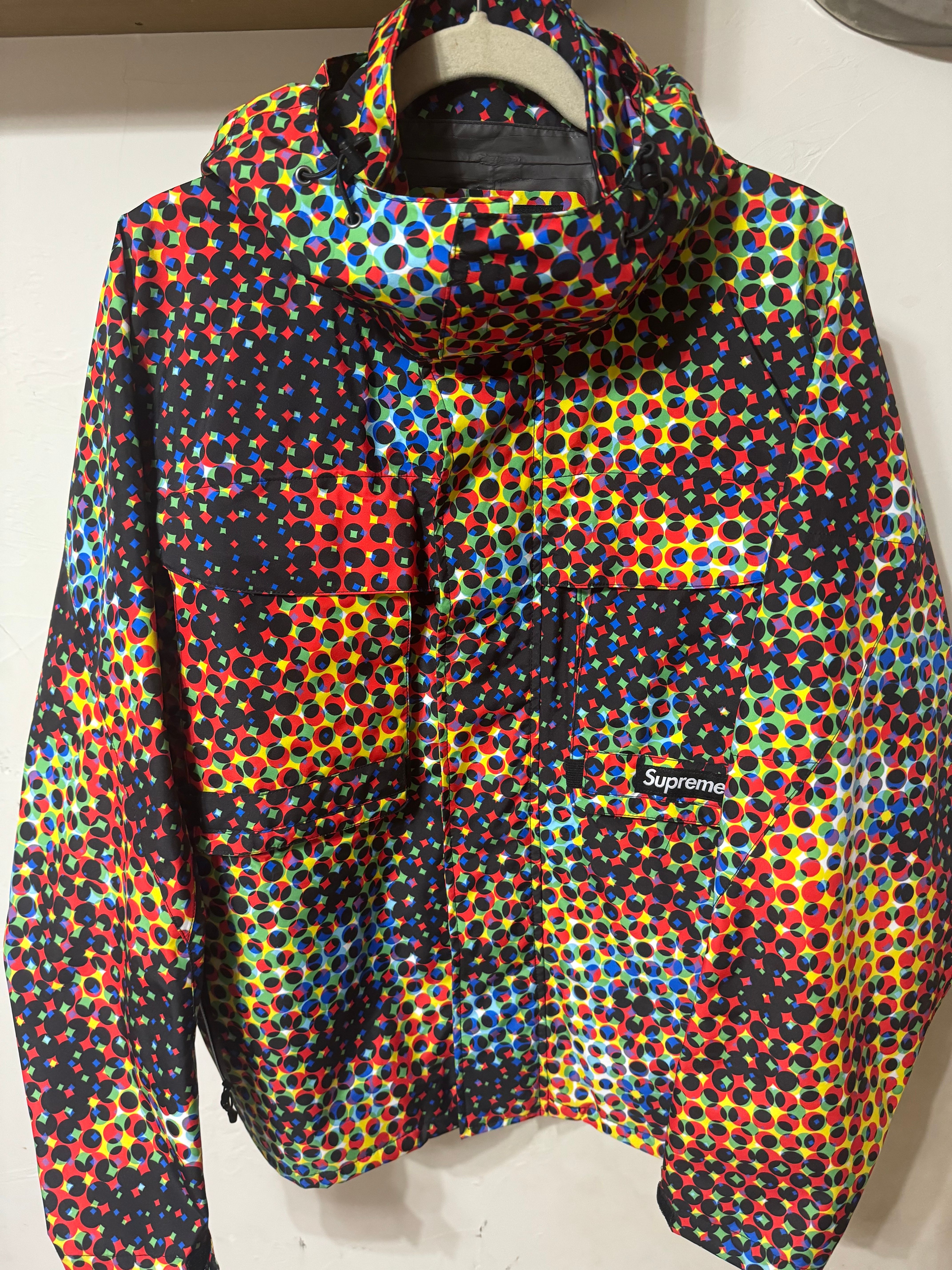Supreme Gore-Tex Paclite Lightweight Shell Jacket "Multi"