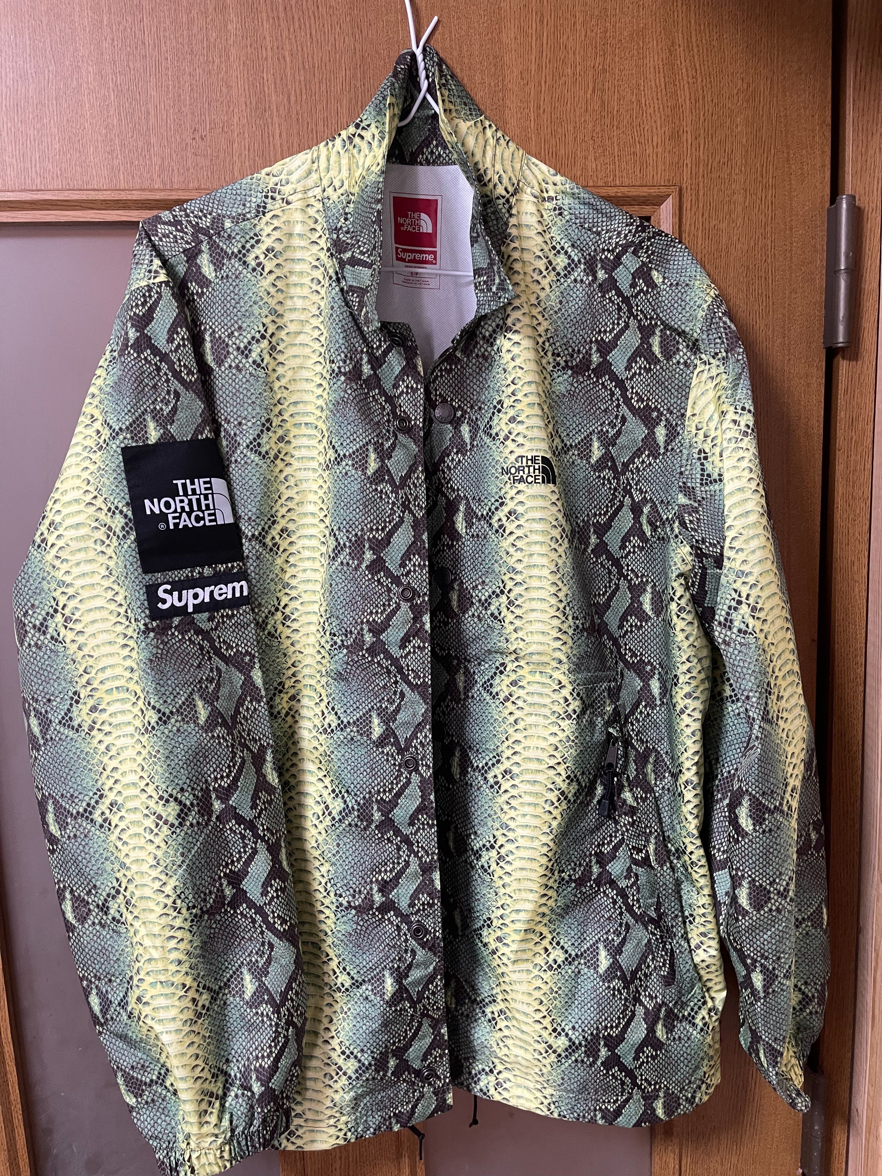 Supreme x The North Face Taped Seam Coaches Jacket "Green"