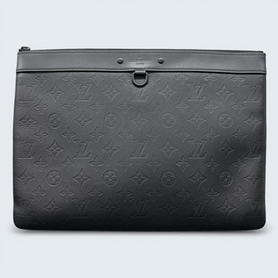 LOUIS VUITTON 美品 ルイヴィトン ポシェット ディスカバリー モノグラムシャドウ ノワール クラッチバッグ M62903 レザー UB4189 ブラック セカンドバッグ マルチケース LV ヴィトン ABランク 中古 鑑定済 ヴィトンバッグ