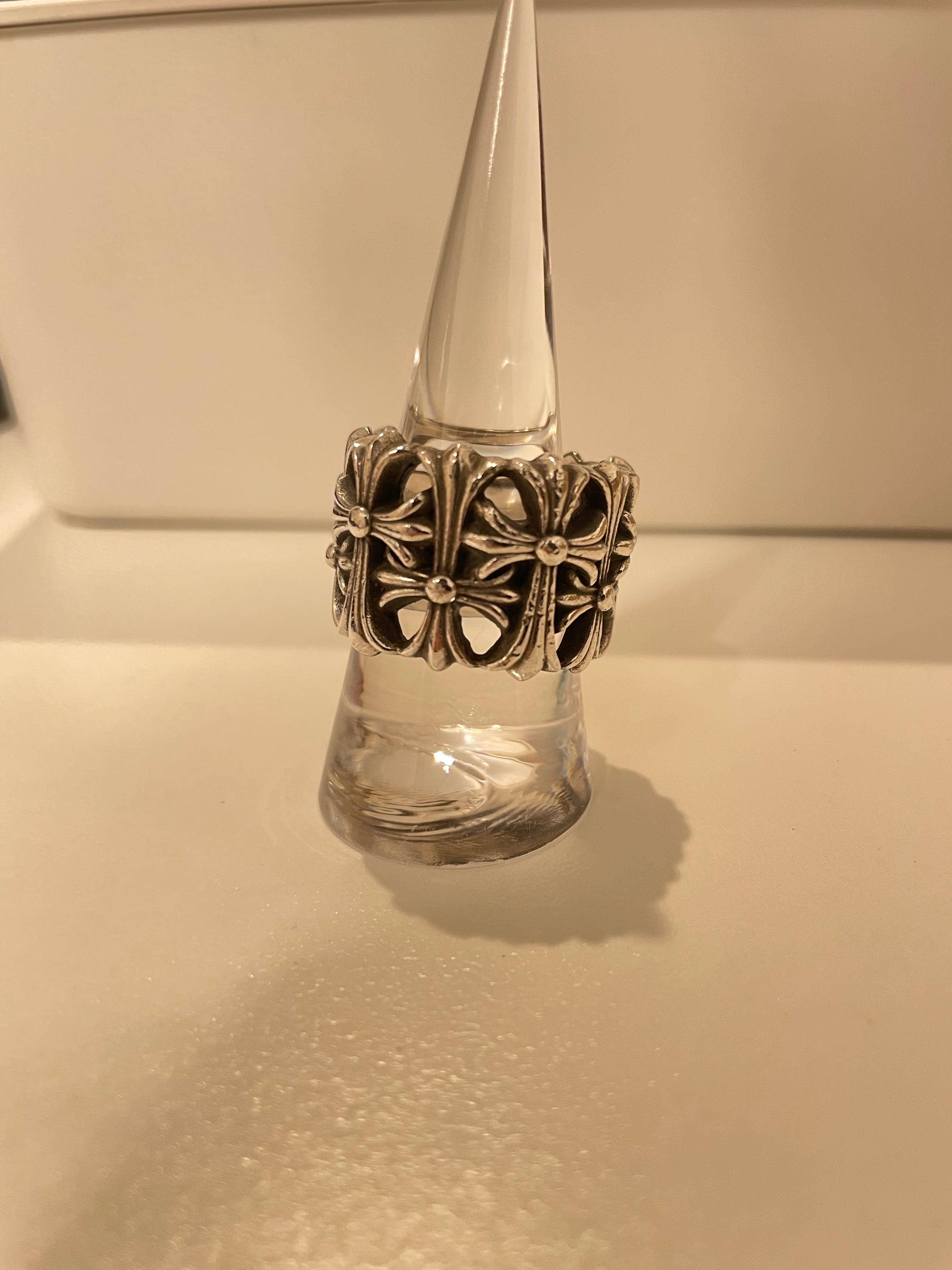 Chrome Hearts Cemetery Cross Ring "Silver"