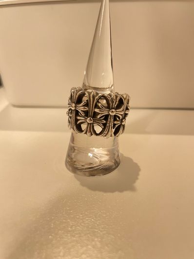 Chrome Hearts Cemetery Cross Ring "Silver"