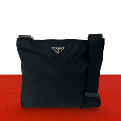 PRADA プラダ 三角 ロゴ 金具 ナイロン レザー ショルダーバッグ ブラック
34410