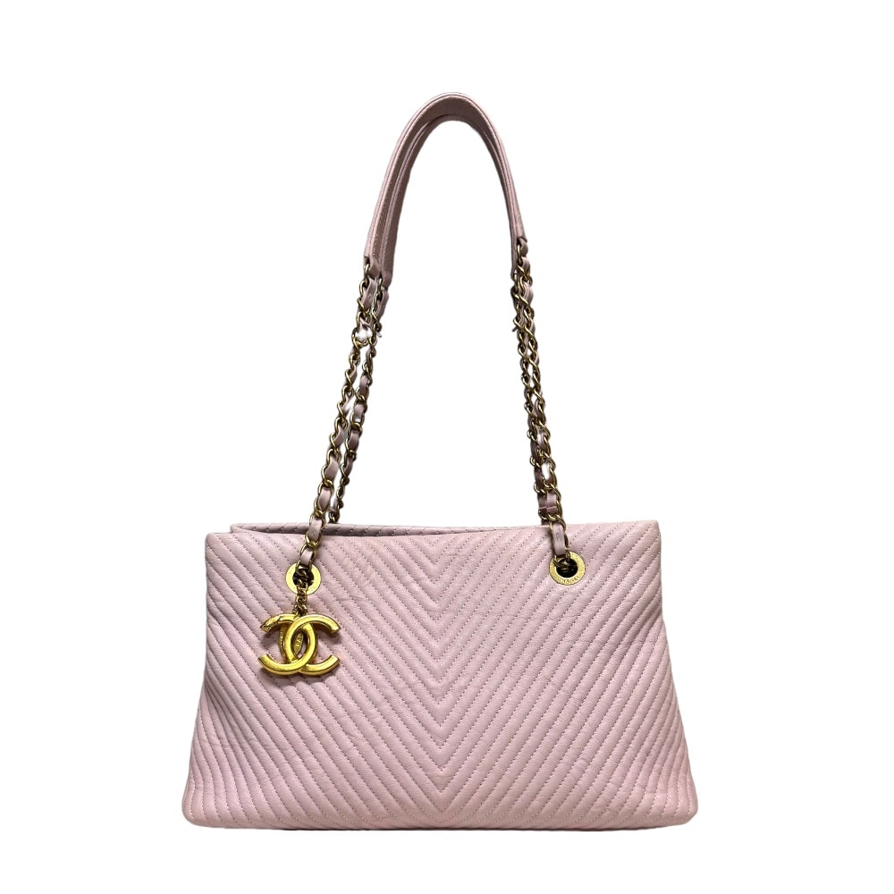 シャネル Vステッチ ショルダーバッグ レザー ピンク レディース CHANEL  中古