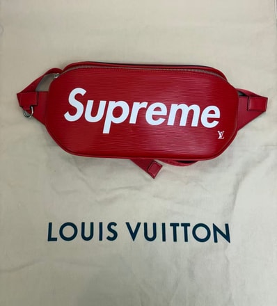 Supreme x Louis Vuitton Bumbag "Red"