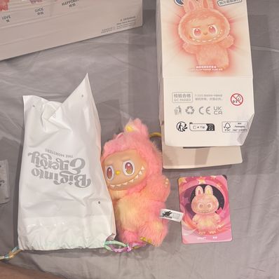 POP MART THE MONSTERS (LABUBU) Big into Energy Series Plush Pendant LOYALTY