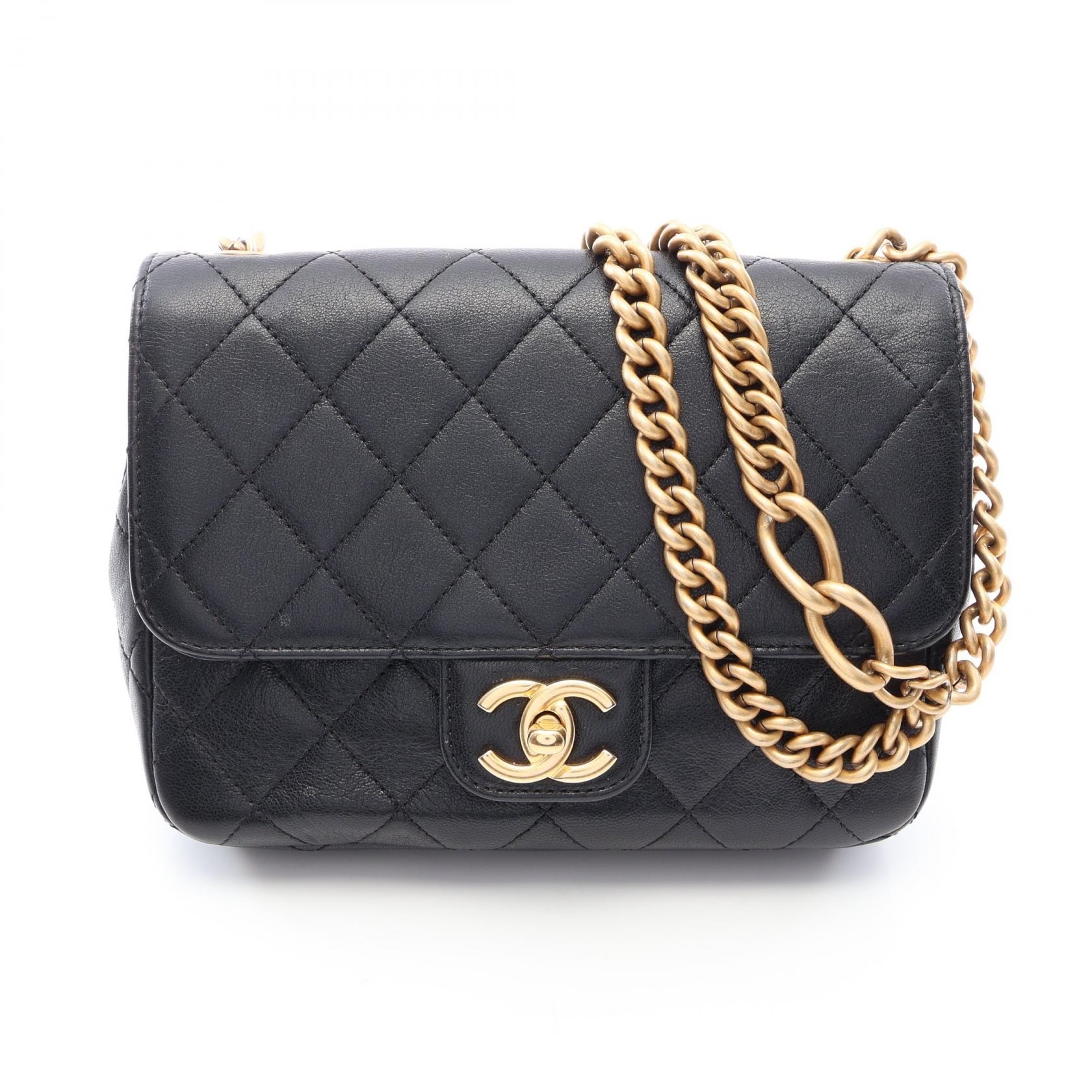 シャネル CHANEL マトラッセ ショルダーバッグ バッグ レザー レディース ブラック系 AS3950 【中古】