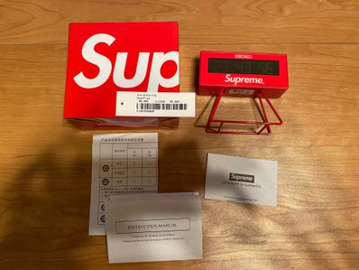 Supreme / Seiko Marathon Clock "Red"