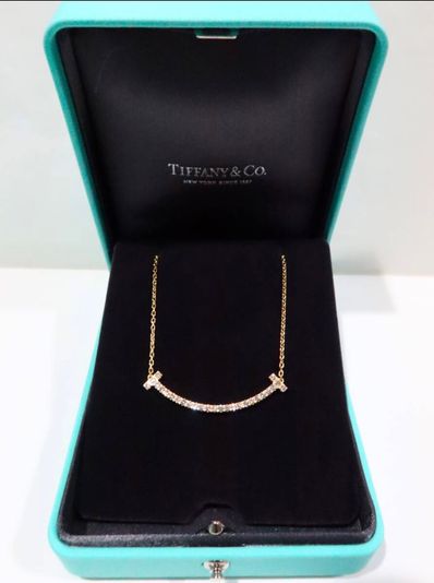 Tスマイルミディアムネックレス