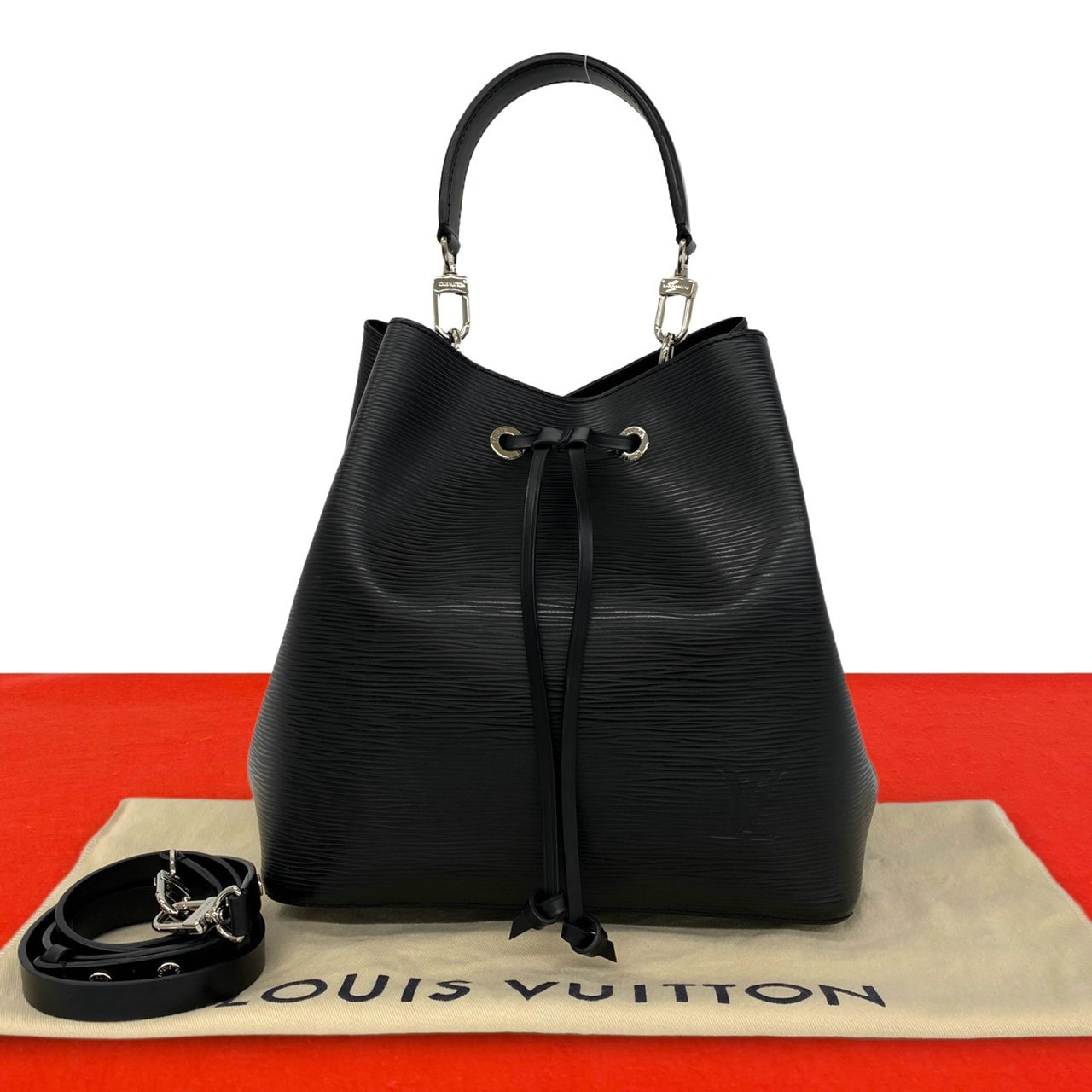 LOUIS VUITTON ルイヴィトン ネオノエ MM エピ レザー ショルダーバッグ ノワール ブラック
71510