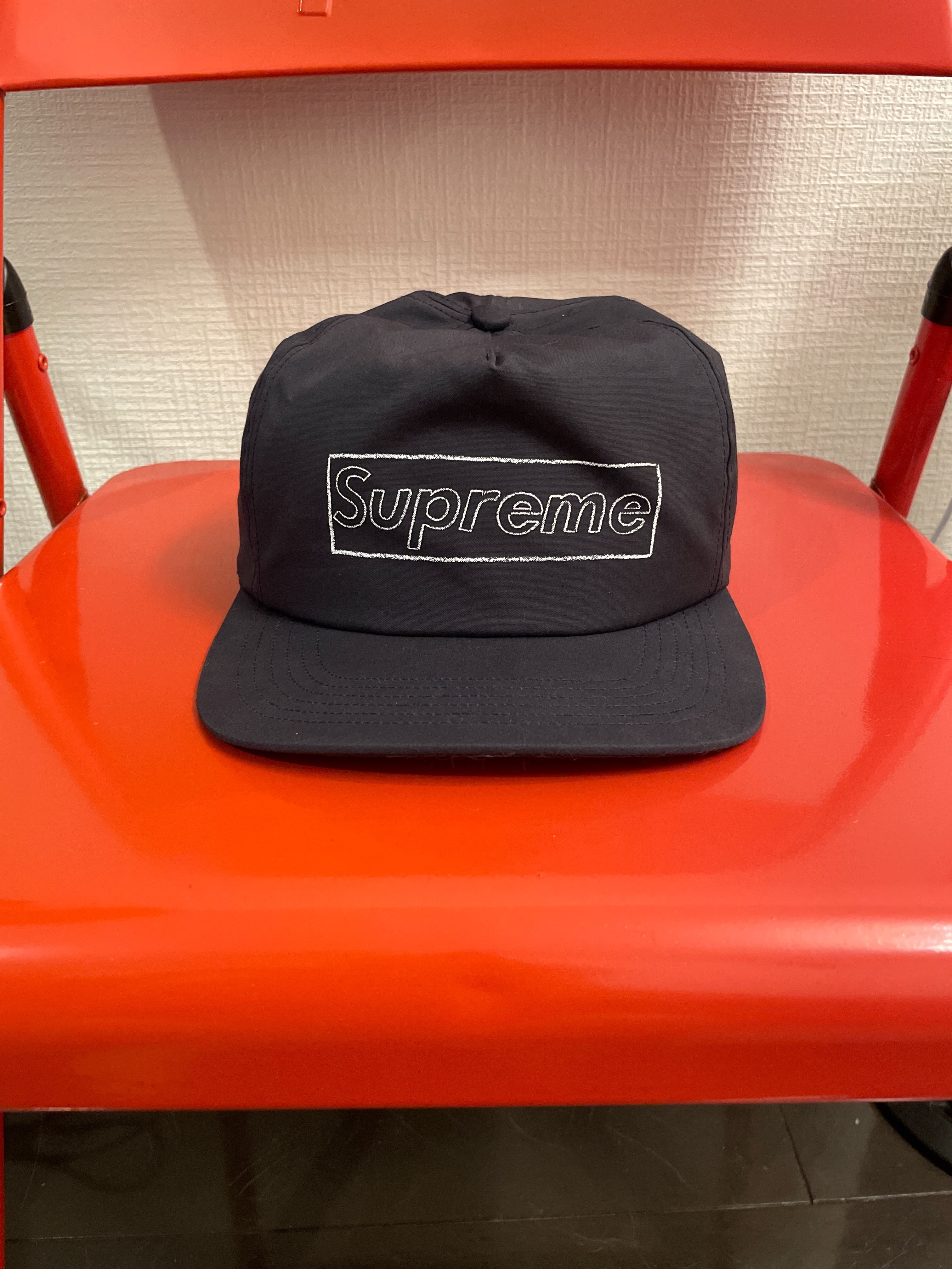 Supreme KAWS Chalk Logo 5-Panel "Black"
