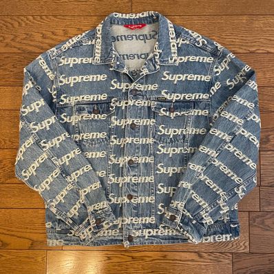 Supreme Frayed Logos Denim Trucker Jacket "Blue"
