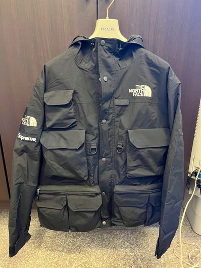 Supreme x The North Face Cargo Jacket "Black"