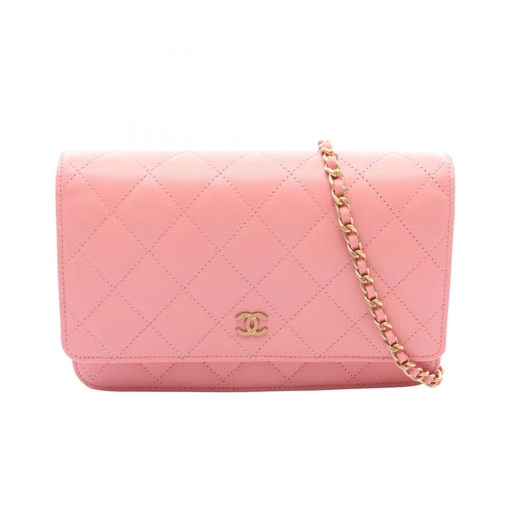 シャネル CHANEL マトラッセ ショルダーバッグ バッグ ラムスキン(羊革) レディース ピンク系 【中古】