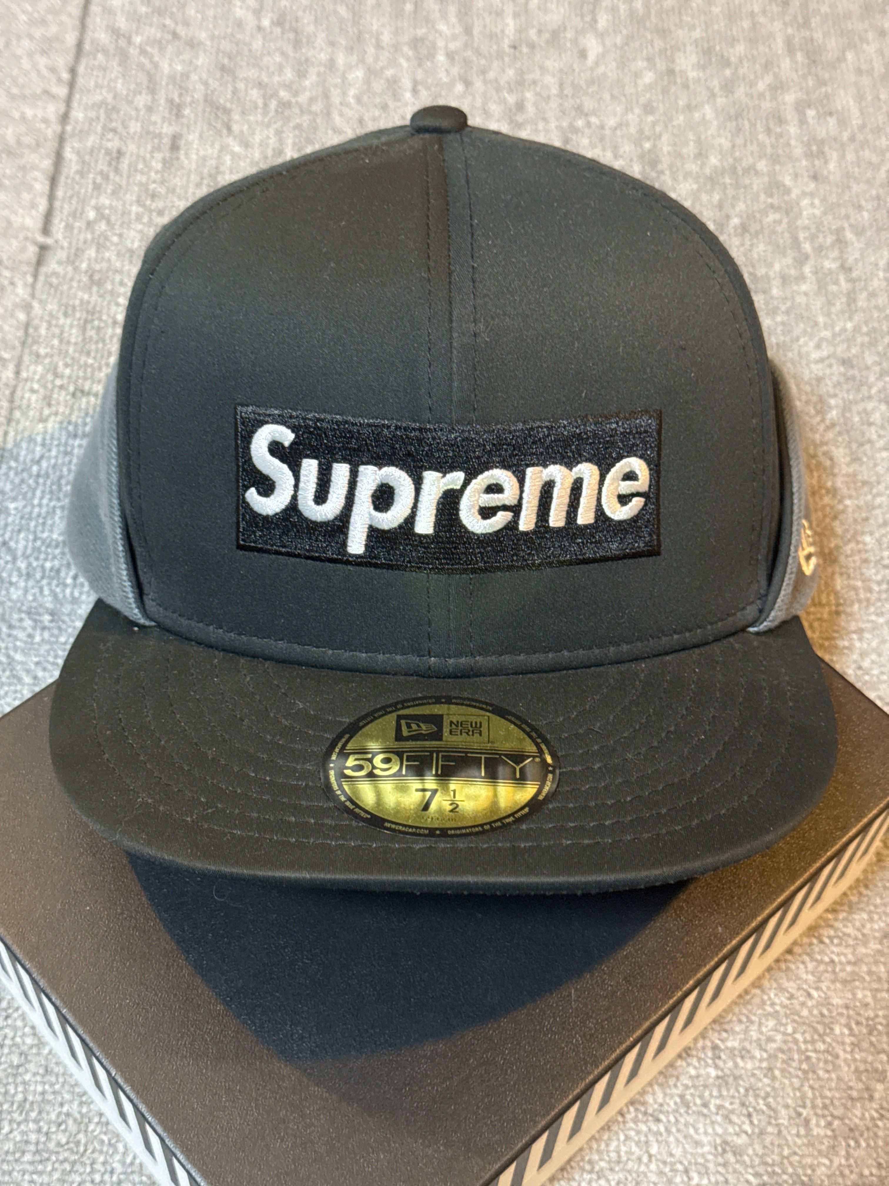 Supreme WINDSTOPPER Earflap Box Logo New Era "Black"