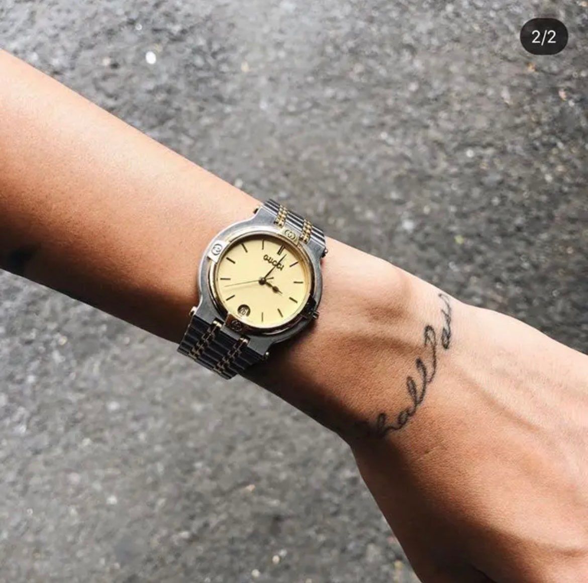 グッチメンズ腕うで時計とけい9000M