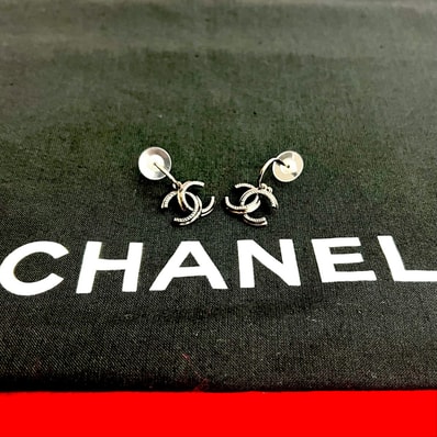 CHANEL シャネル ココマーク 合金 メッキ ピアス シルバー
133-4