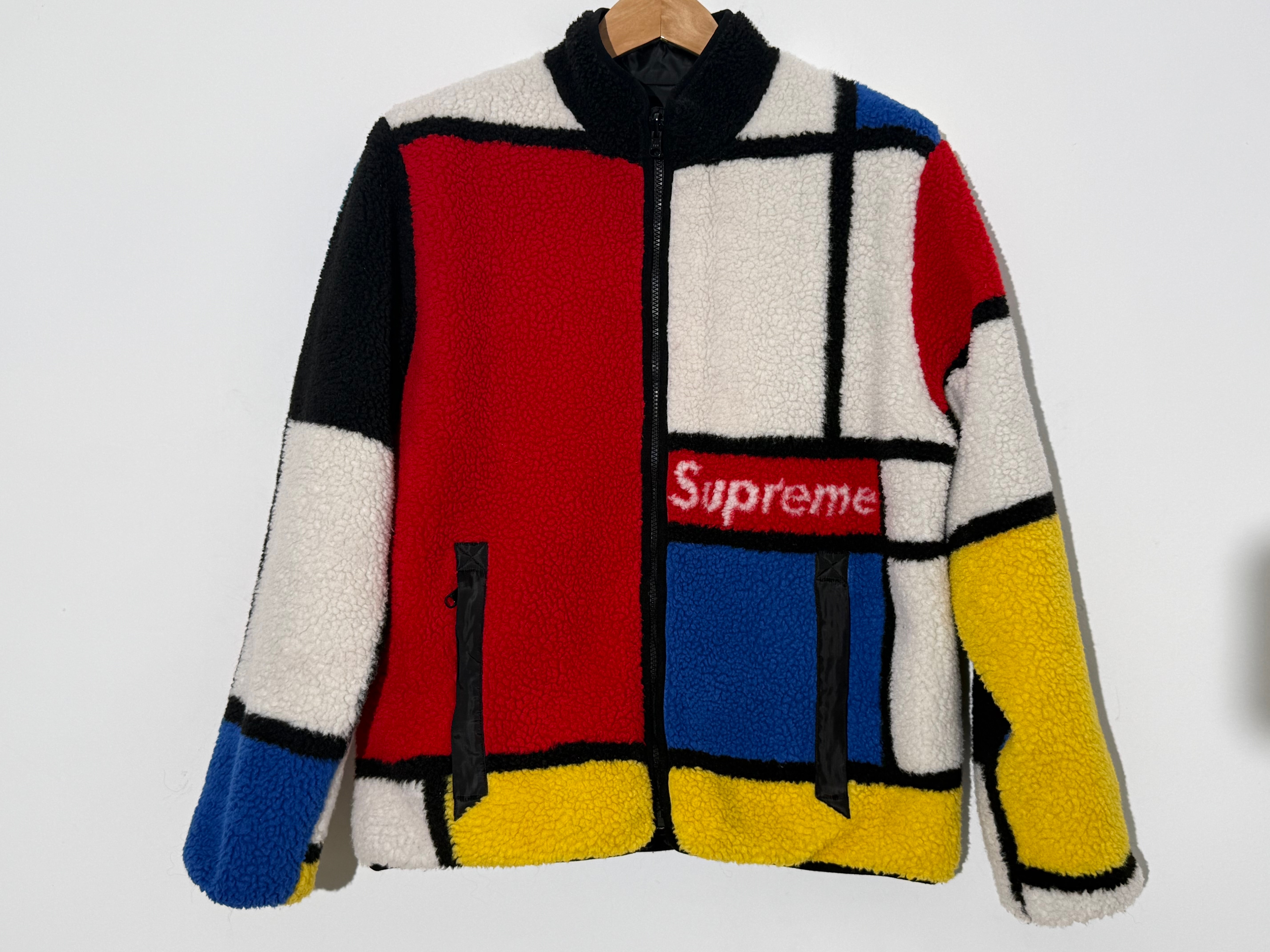 Supreme Reversible Colorblocked Fleece Jacket "Black"