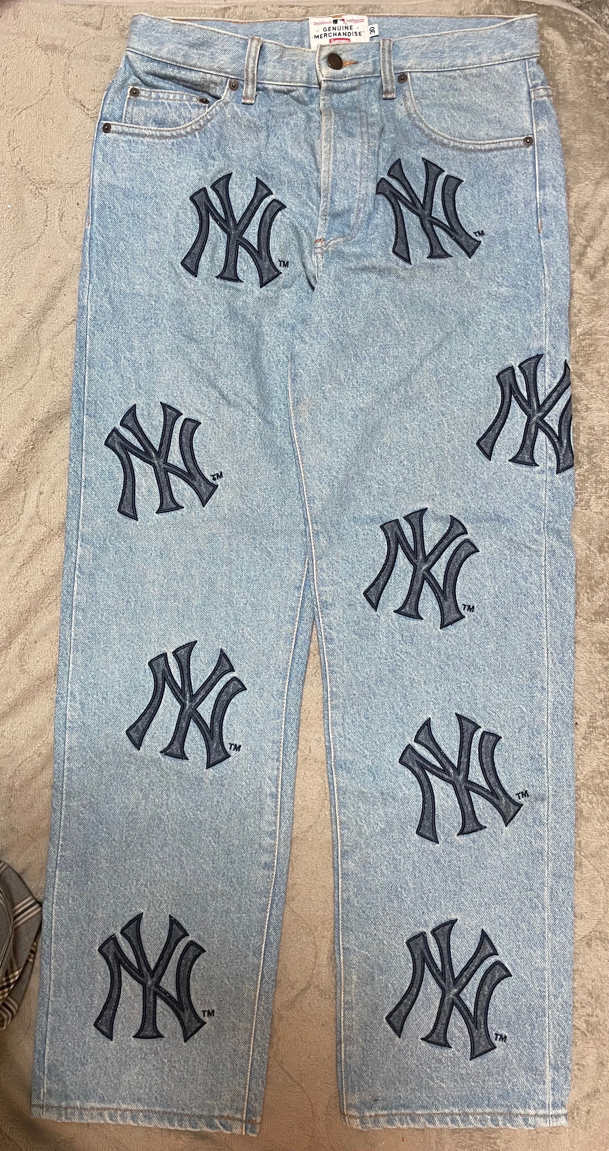 Supreme New York YankeesTM Regular Jean "Blue"