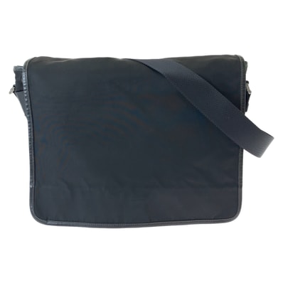 PRADA プラダ テスート 三角ロゴプレート ブラック 黒 シルバー金具 ナイロン ショルダーバッグ メッセンジャーバッグ 503640 【中古】