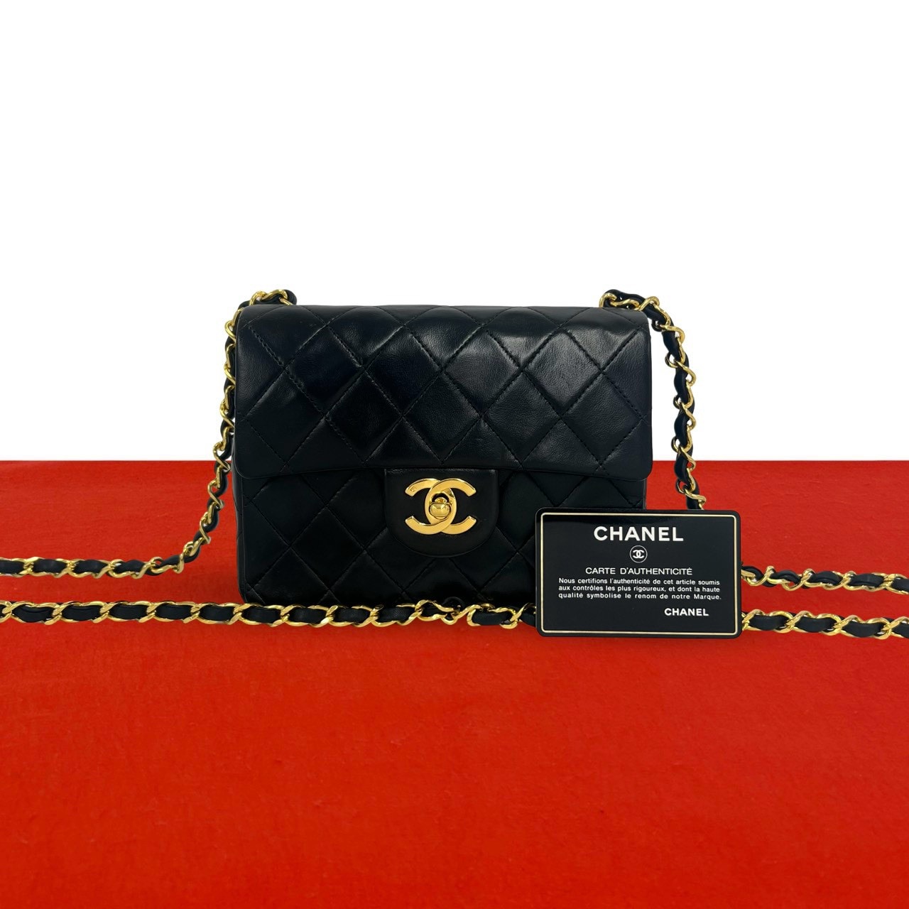 CHANEL シャネル マトラッセ ココマーク ラムスキン ショルダーバッグ ブラック
38881