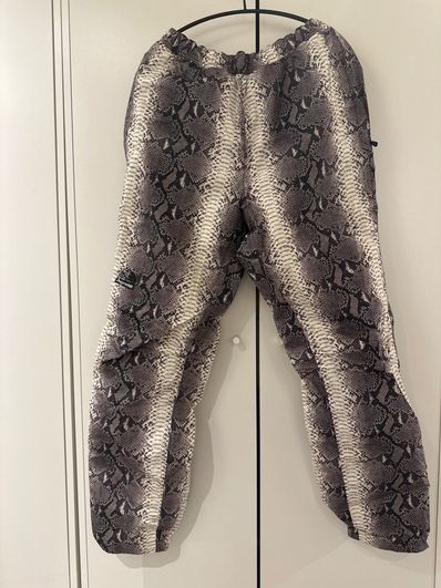 Supreme x The North Face Taped Seam Pant "Black"