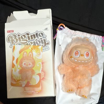 POP MART THE MONSTERS (LABUBU) Big into Energy Series Plush Pendant HAPPINESS