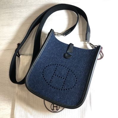 Hermes Evelyne 1 Felt "Navy"