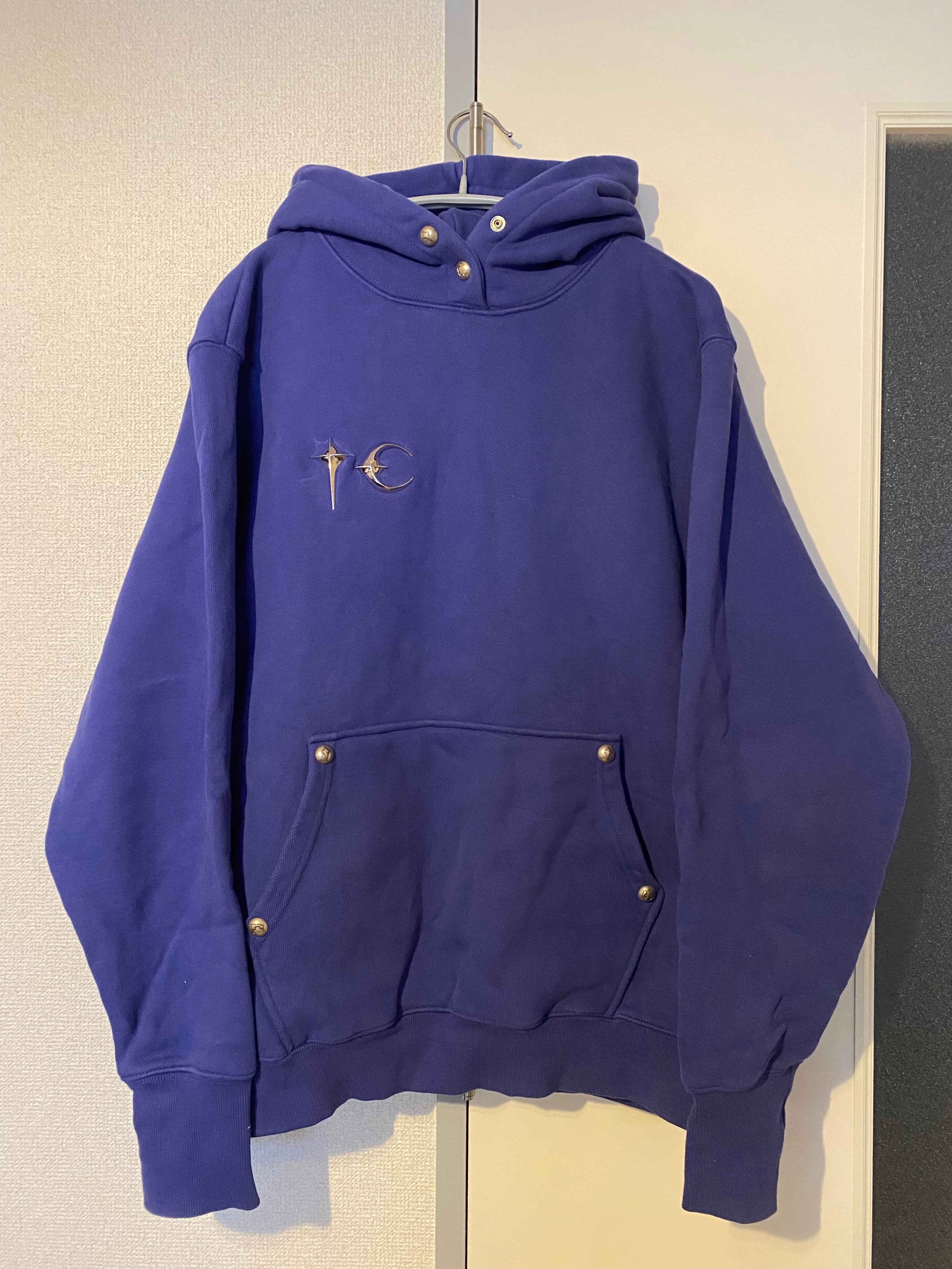 THUG CLUB サグクラブ アーマーフーディ ブルー