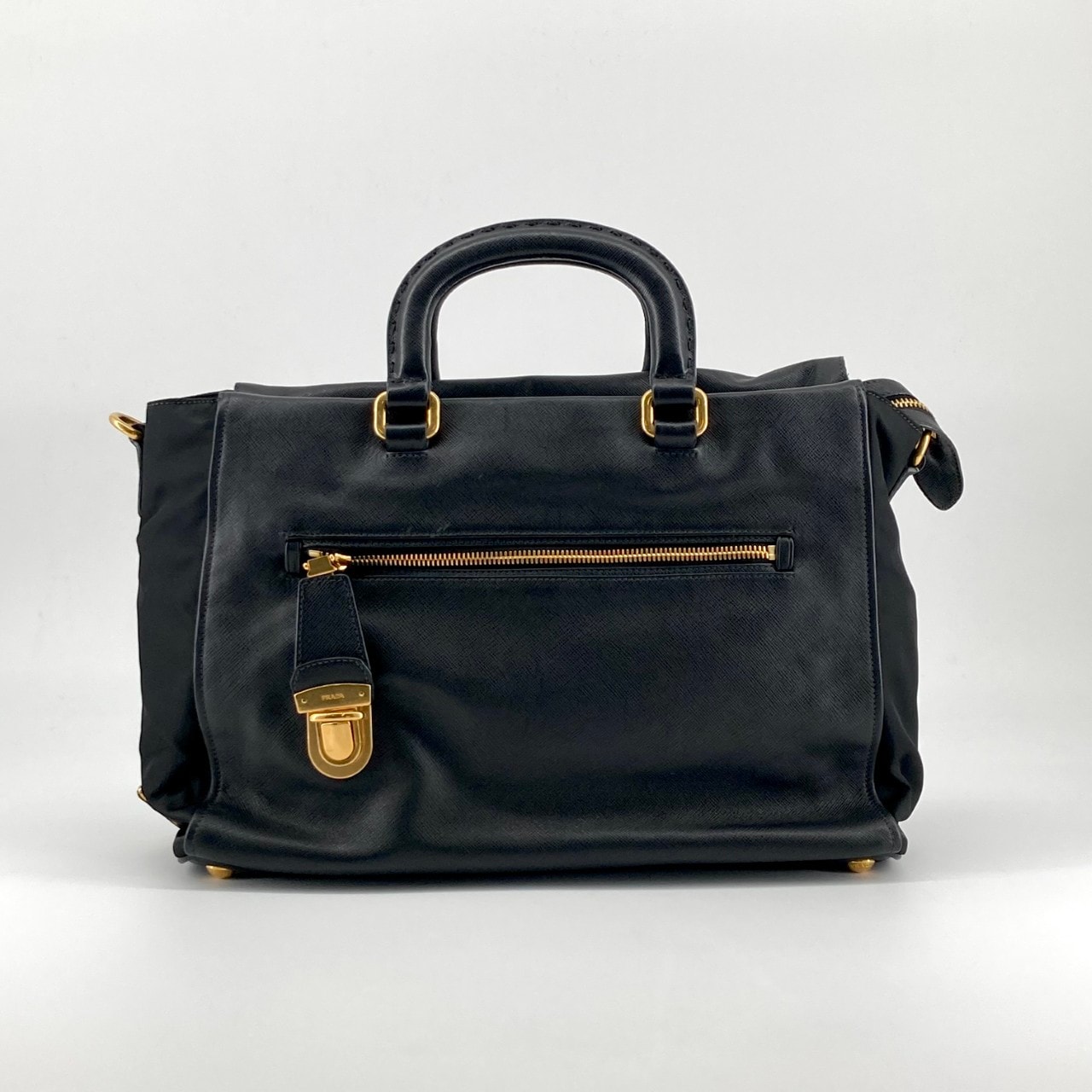 PRADA(プラダ) テスートナイロン ゴールドプッシュロック付 ハンドバッグ ブラック