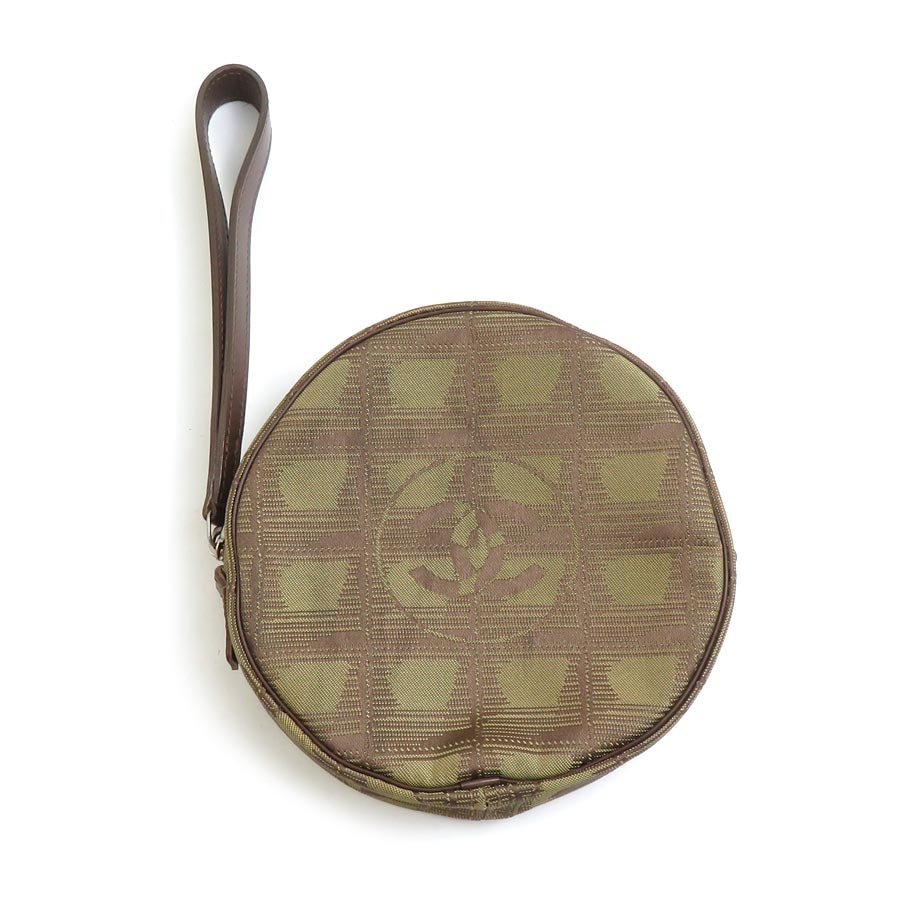 シャネル CHANEL クラッチバッグ ポーチ ニュートラベルライン ナイロンジャガード カーキ/ブラウン レディース【中古】 e60499g