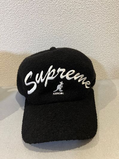 Supreme / Kangol® Bermuda Spacecap "Black"