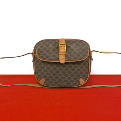 CELINE セリーヌ マカダム ブラゾン 柄 PVC レザー ショルダーバッグ ブラウン
111-2