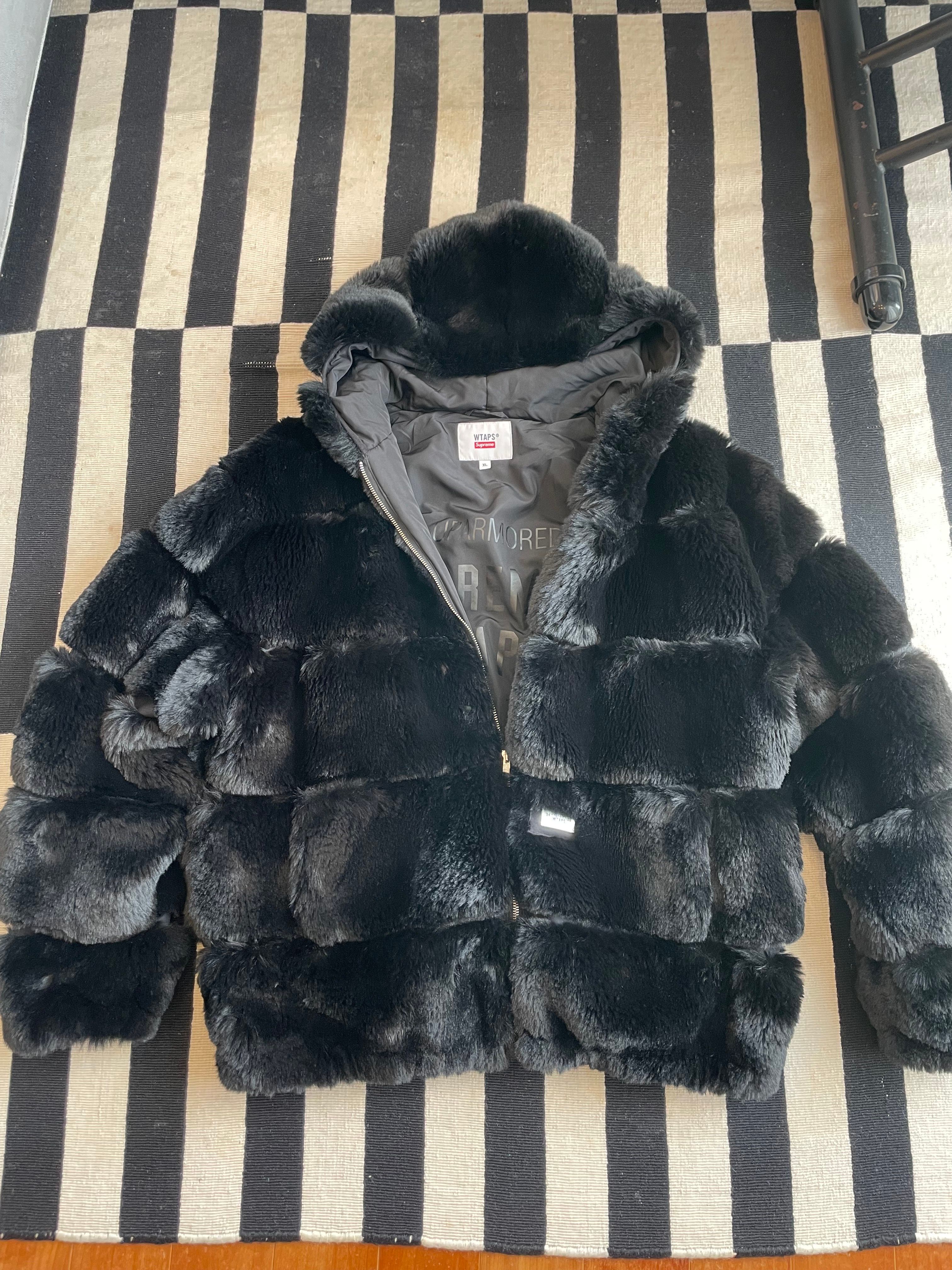 Supreme / WTAPS Faux Fur Hooded Jacket "Black"
