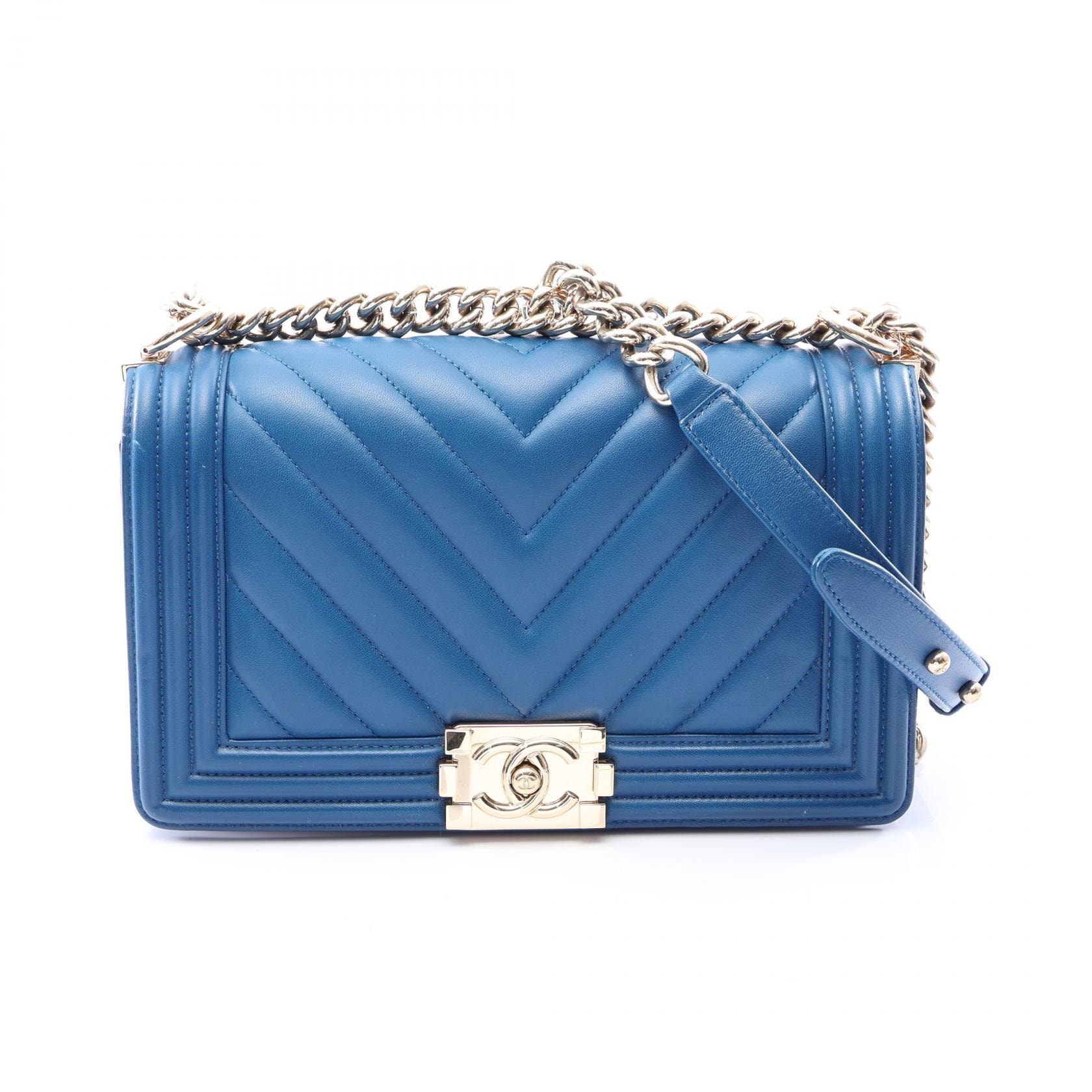 シャネル CHANEL ボーイシャネル シェブロン Vステッチ ショルダーバッグ バッグ ラムスキン(羊革) レディース ブルー系 A67086 【中古】