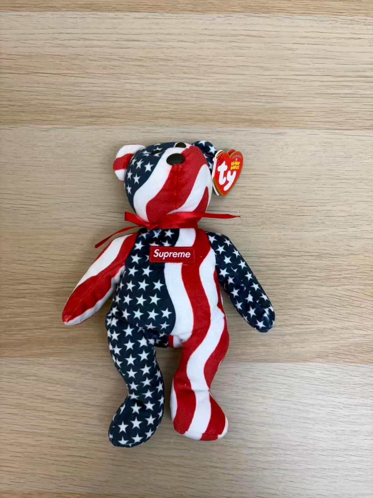 Supreme / ty Beanie Baby "Flag"