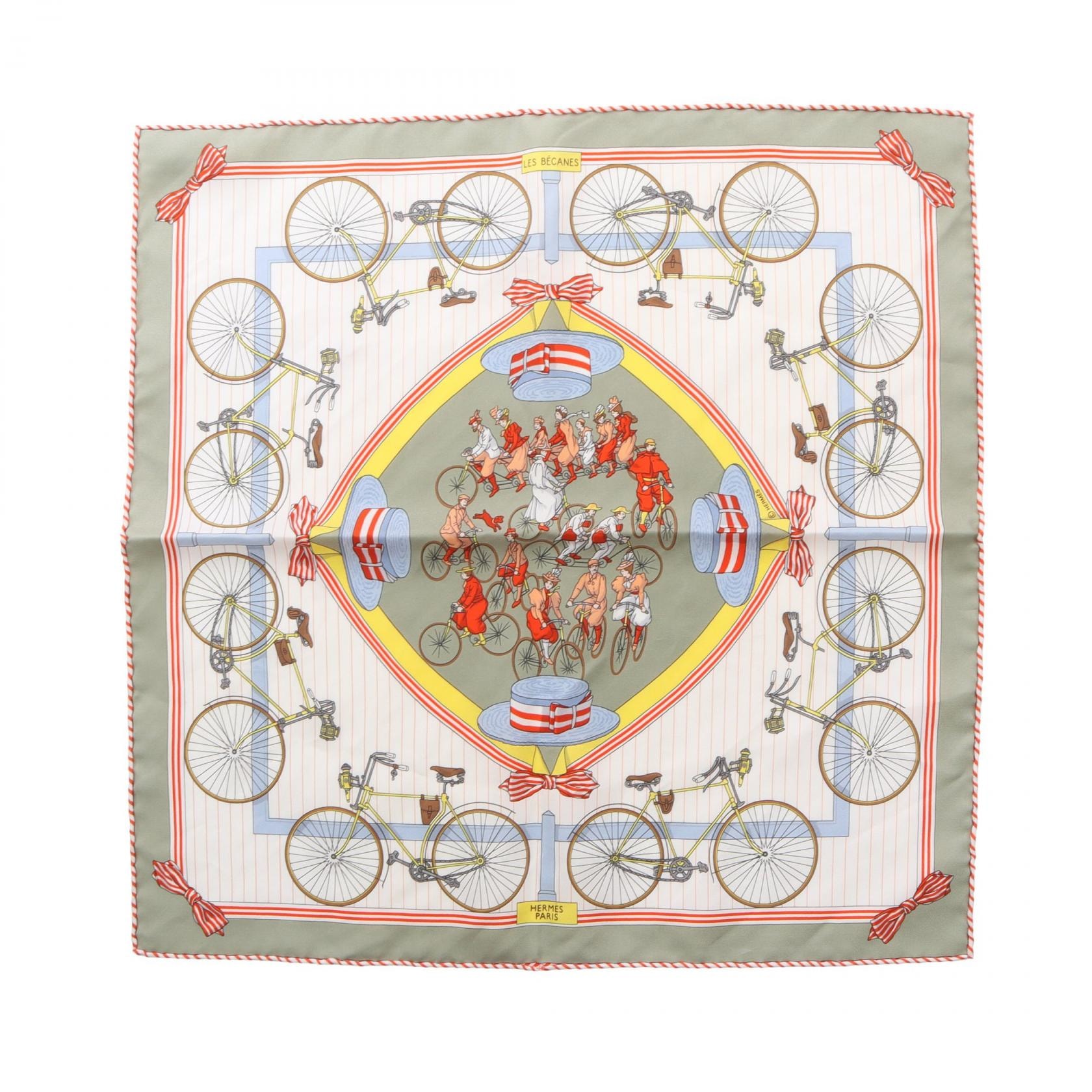 エルメス HERMES プチカレ カレ45 LES BECANES スカーフ 衣料品 シルク シルク レディース グリーン系 / マルチカラー 【中古】