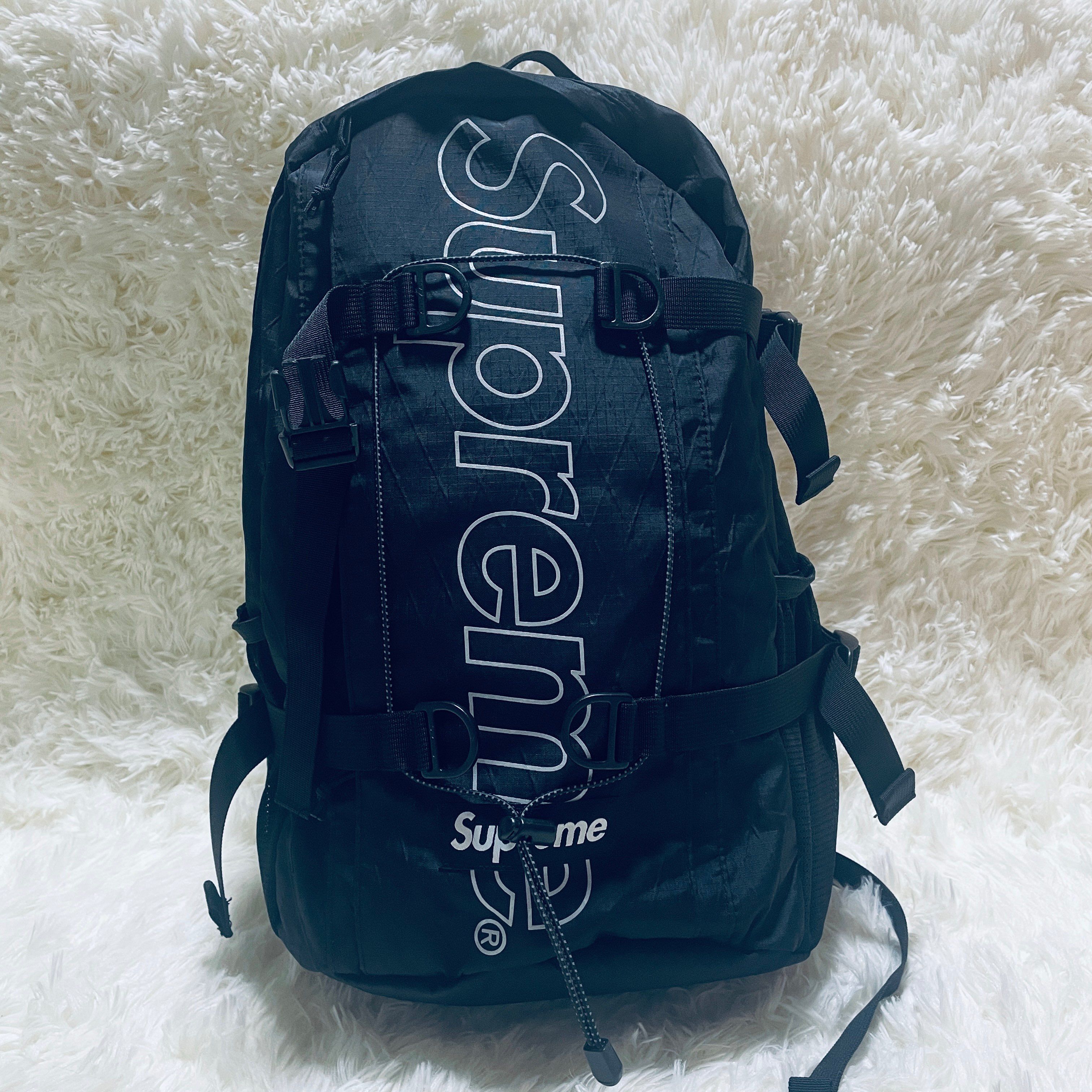 Supreme 18FW Backpack "Black"