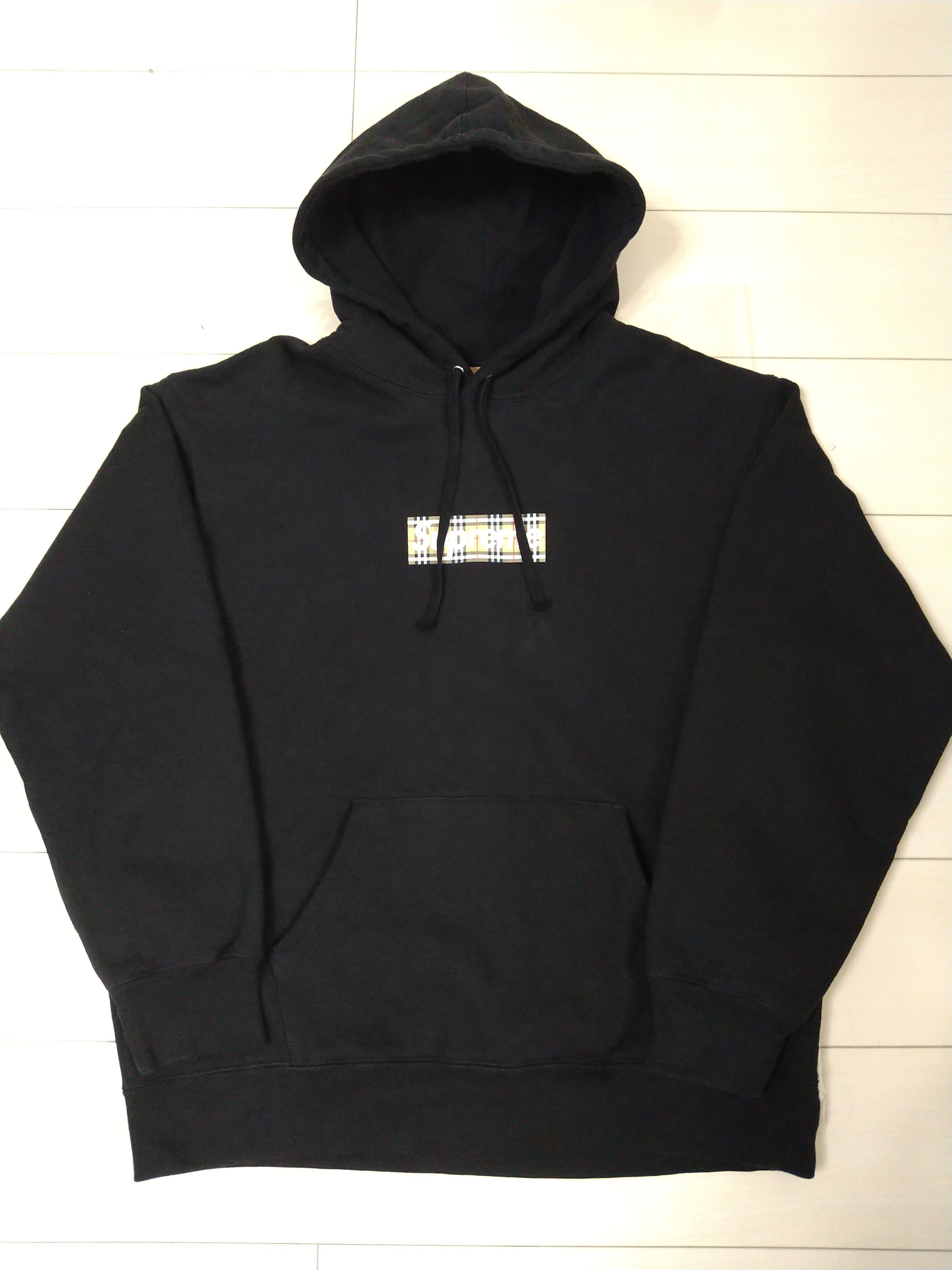 Supreme / Burberry Box Logo Hooded Sweatshirt "Black"