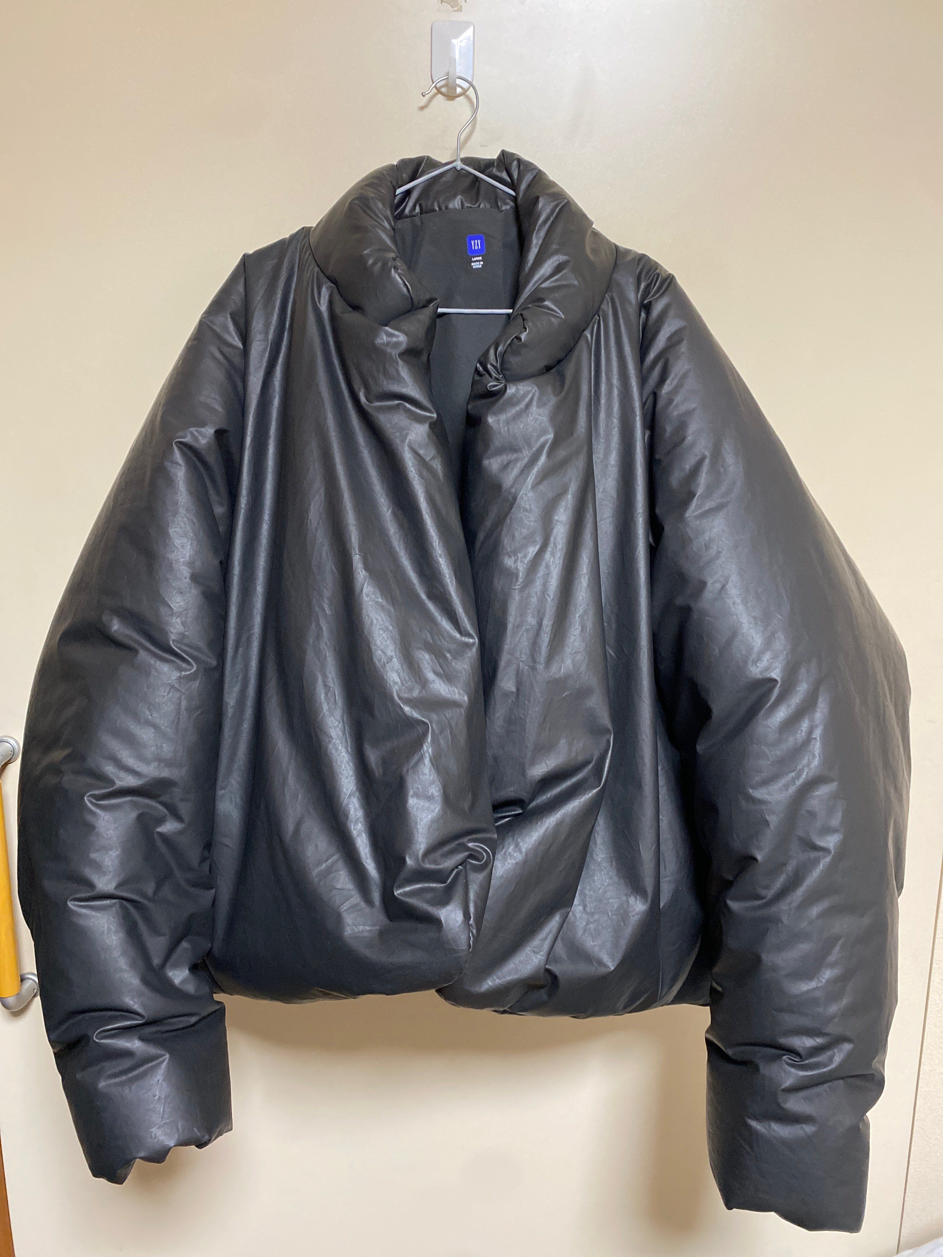 Yeezy Gap Round Jacket "Black"