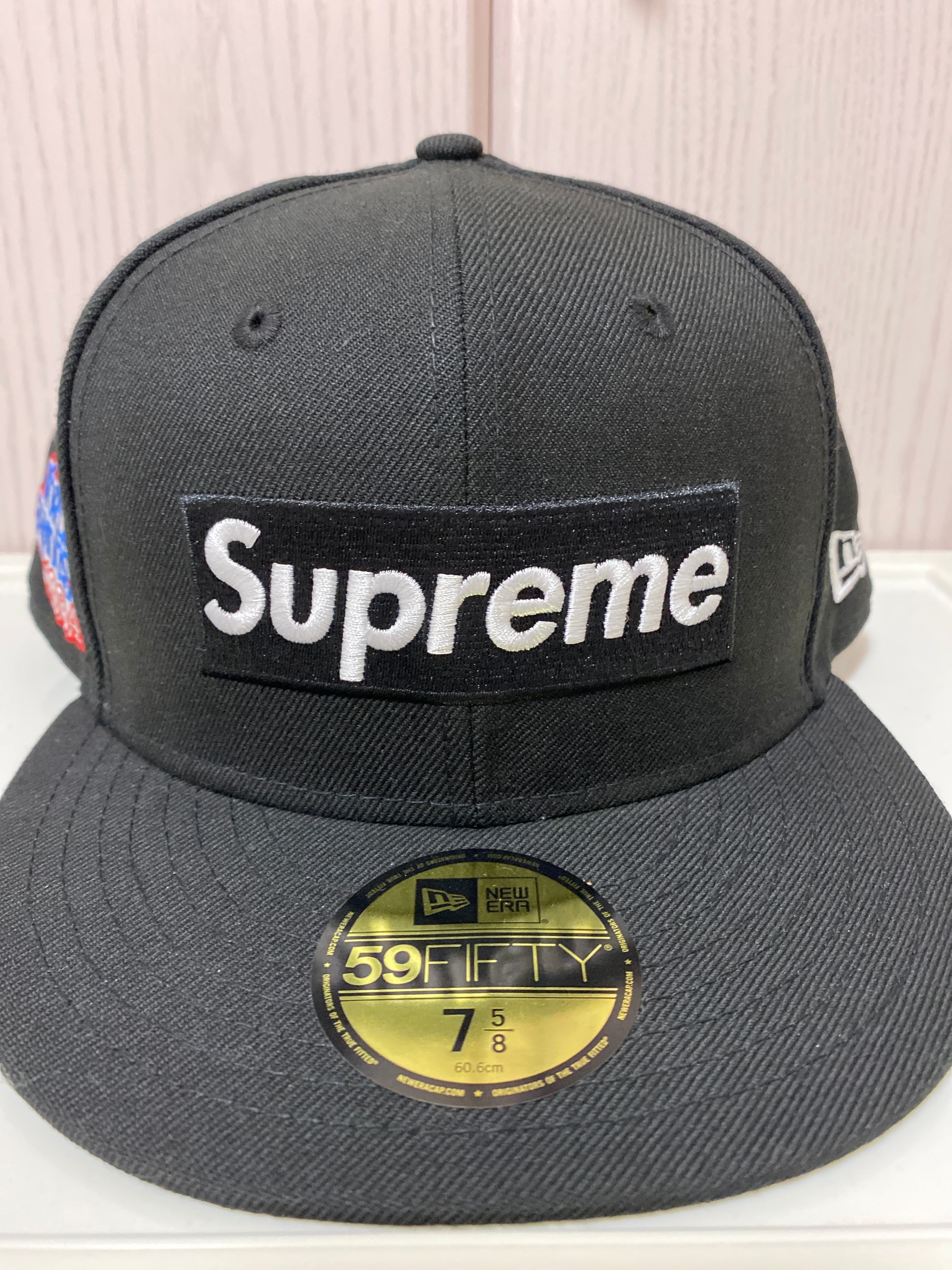 Supreme World Famous Box Logo New Era® "Black"