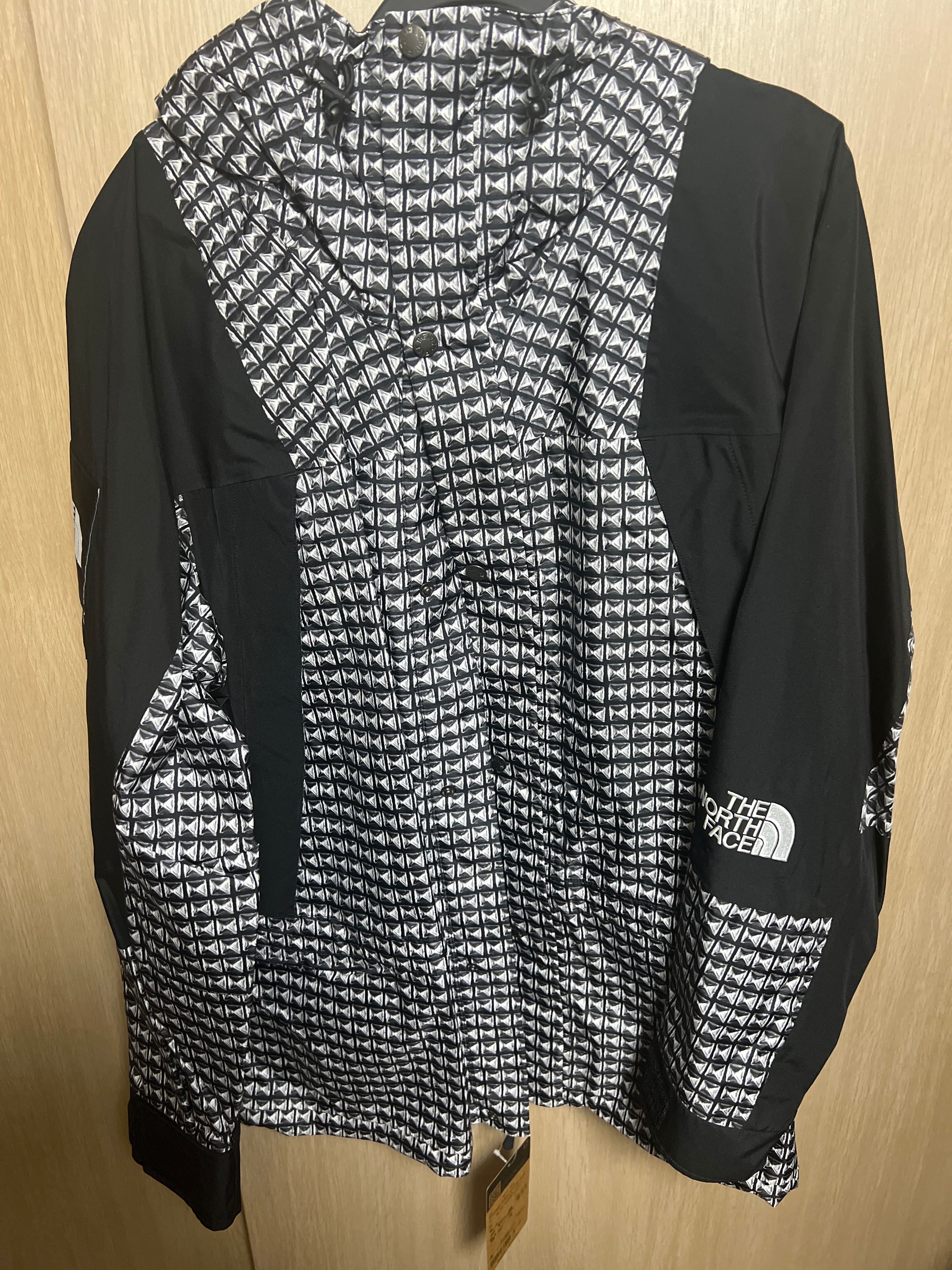 Supreme x The North Face Studded Mountain Light Jacket "Black"